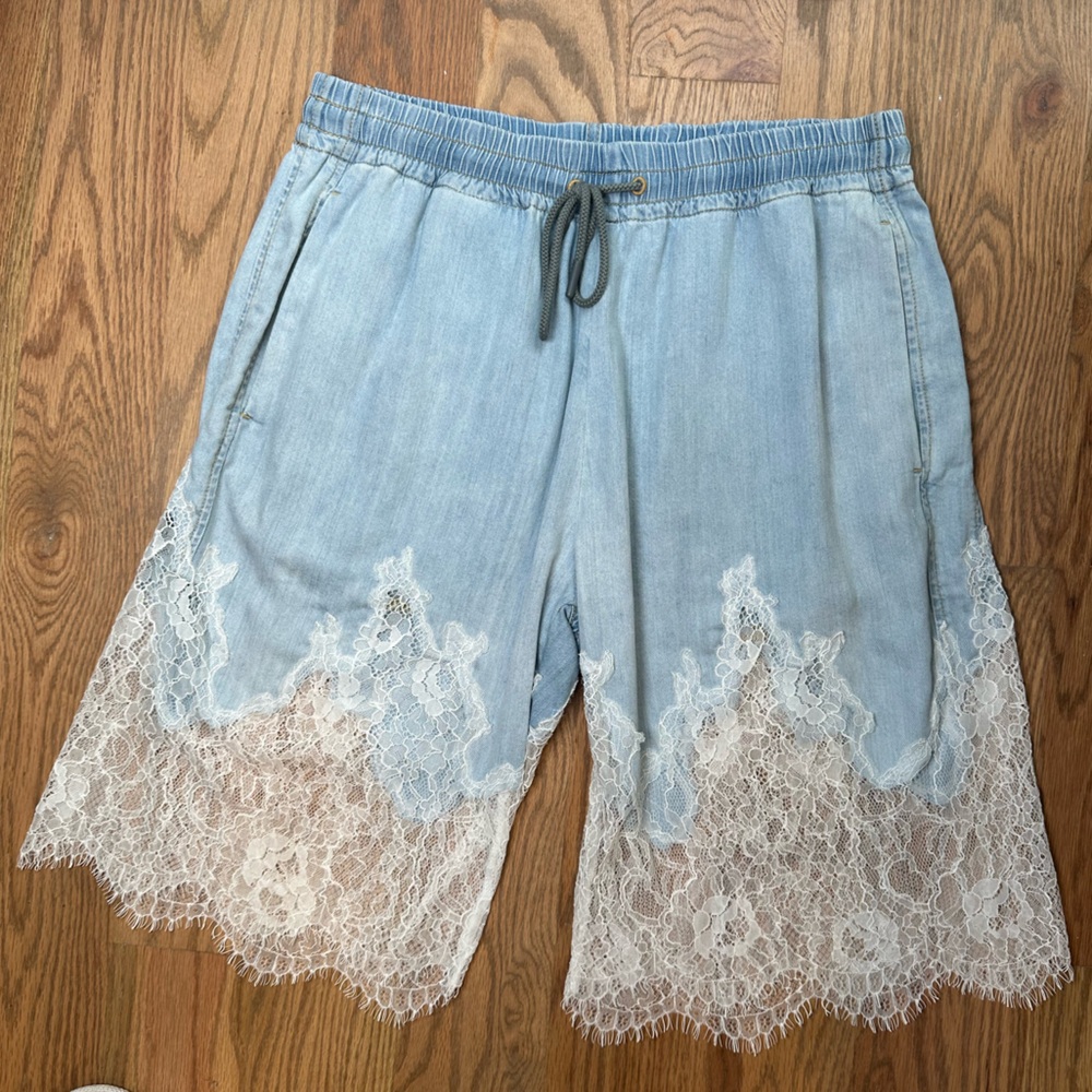 Diesel Light Blue Denim Shorts with White Lace Trim - Picture 6 of 6